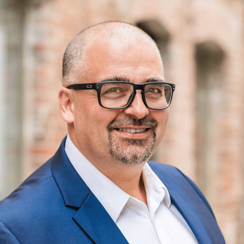 Aghamanoukjan Manuel von auftrag.at